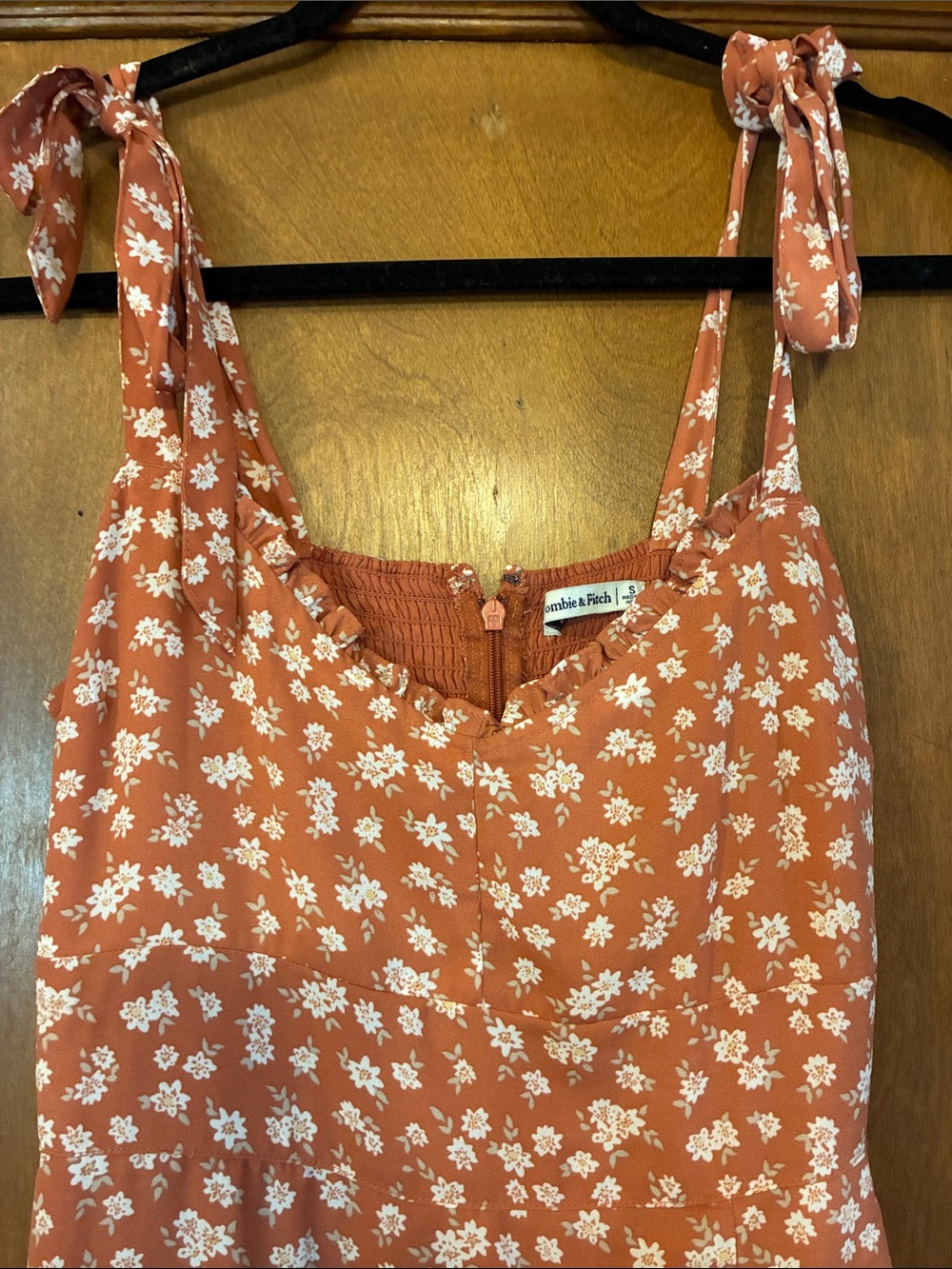 Abercrombie tie strap floral midi dress - Picture 4 of 7